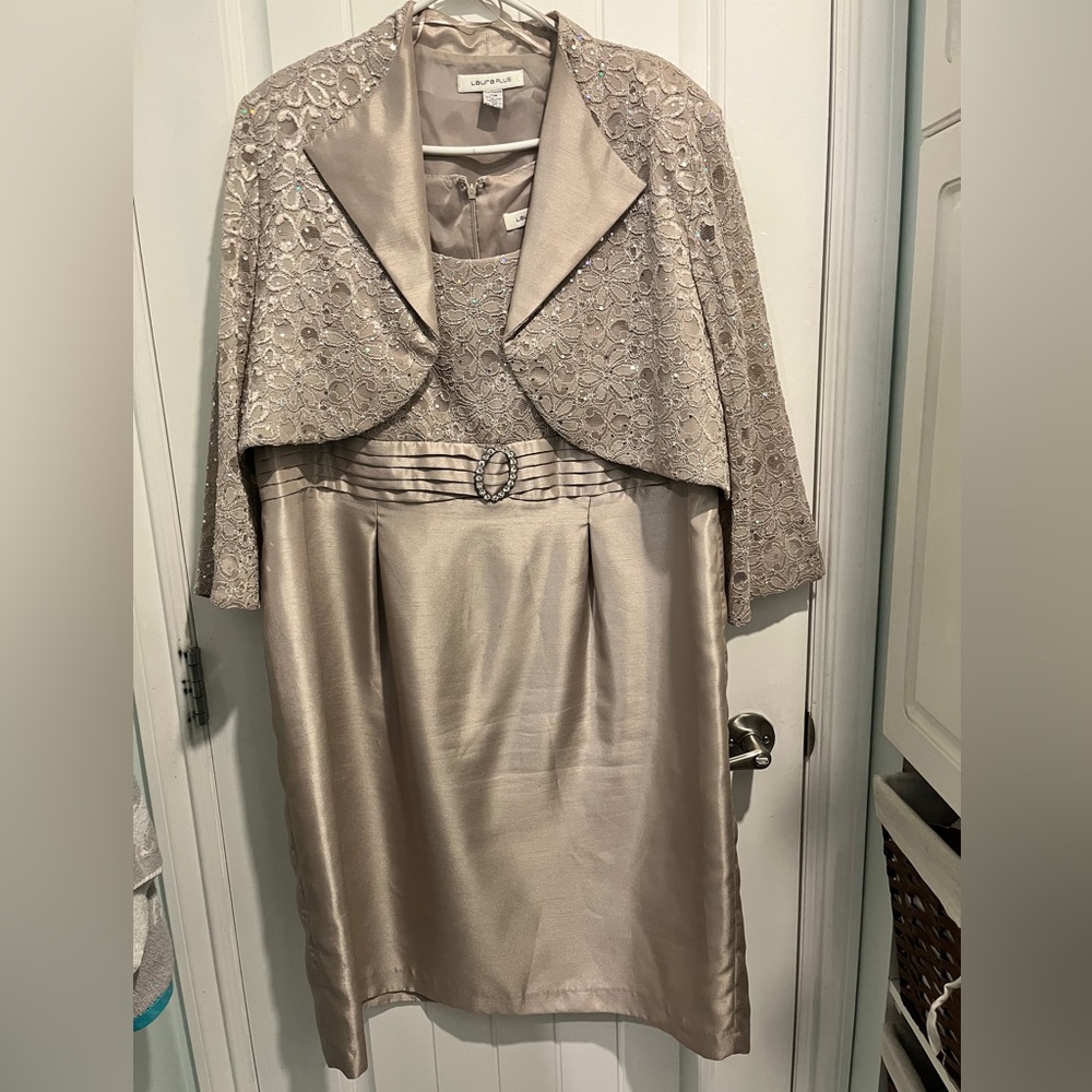 Laura plus silver mother of bride dress